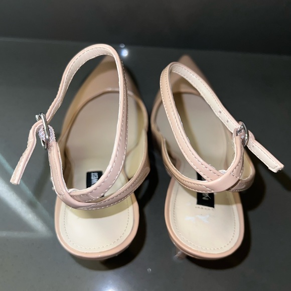 Nine West nude Heels size 6 - Picture 7 of 10